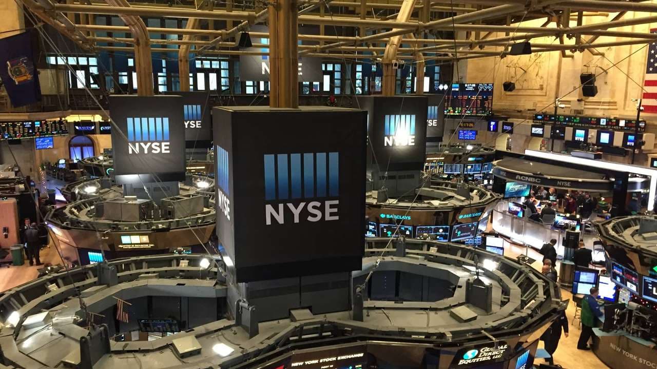 Orta Doğu gerilimi Wall Street vadeli endekslerini düşürdü, teknoloji hisseleri dirençli